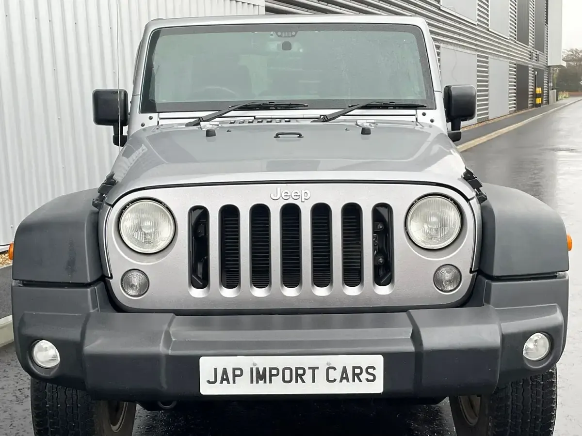 Used Jeep Wrangler Sport 285 HP (209 kW) 2017 Silver SUV