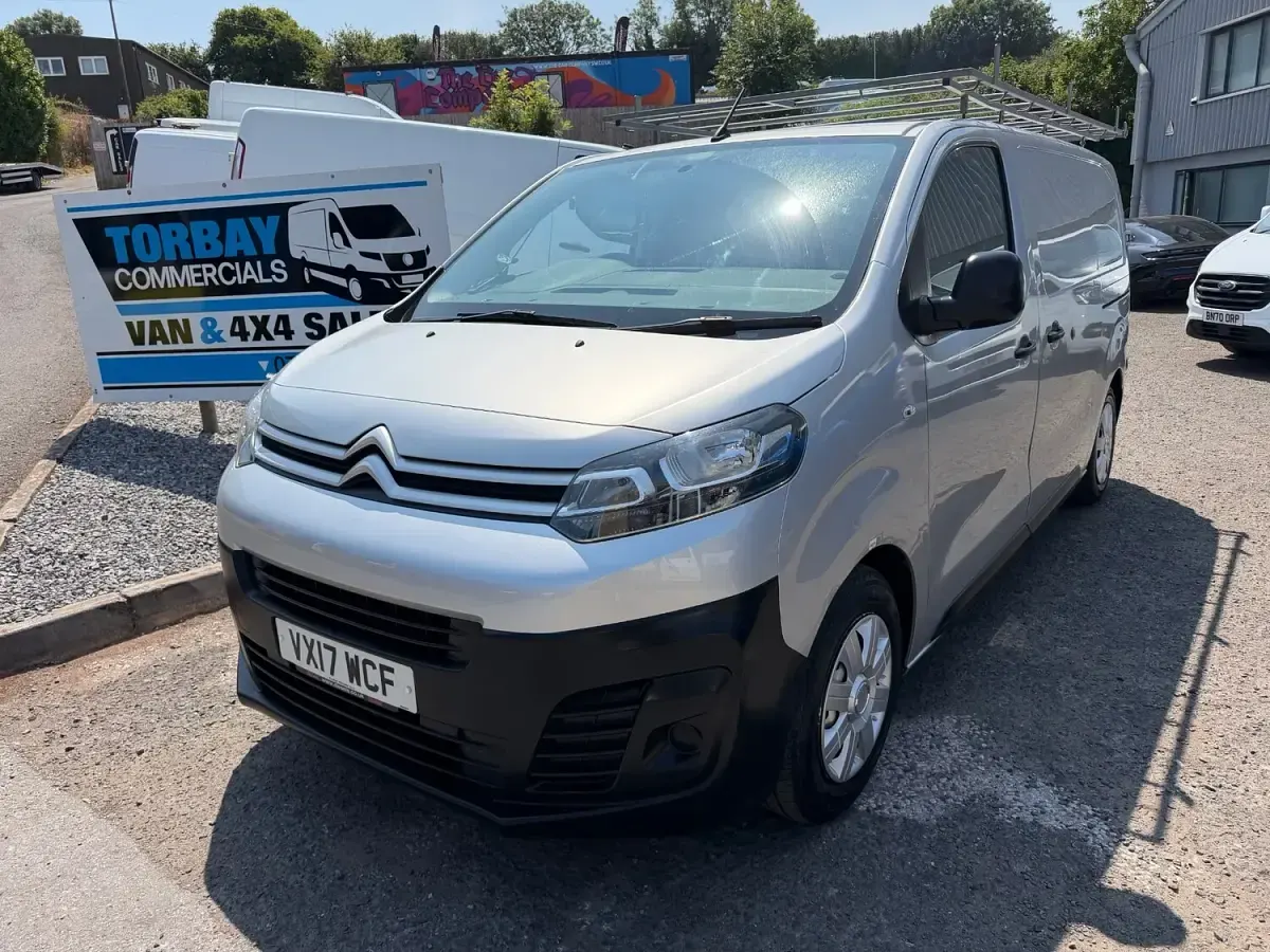 Used Citroën Dispatch 2017 Silver MPV