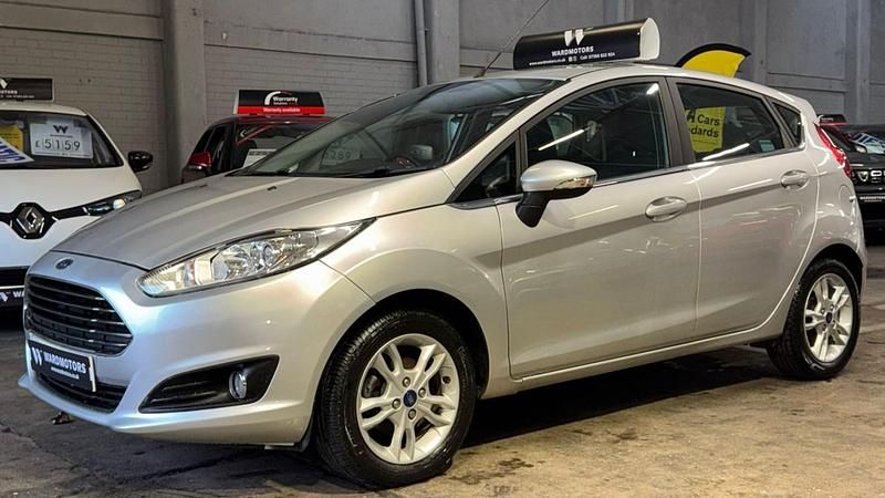 Used Ford Fiesta Zetec 2014 Silver Hatchback