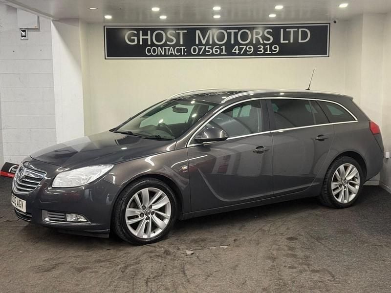 Second-hand Vauxhall Insignia SRi 160 CP (117 kW) 2013 Gri Break