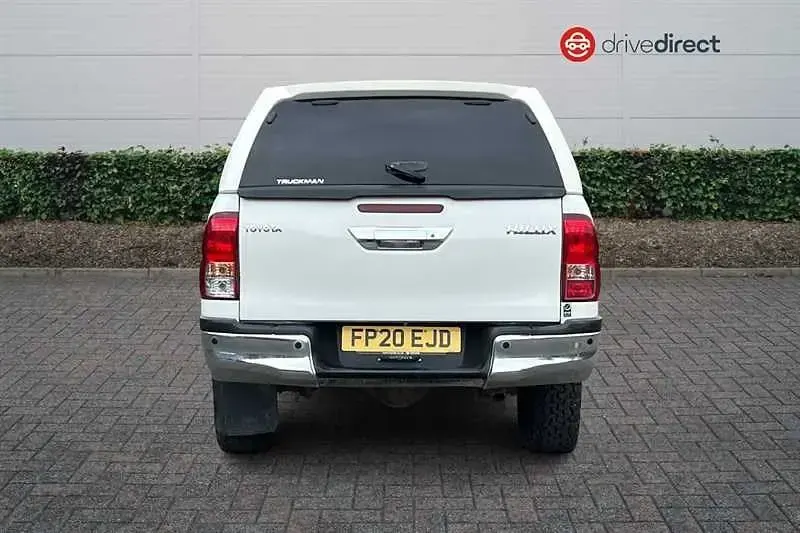 Usado Toyota HiLux 150 HP (110 kW) 2020 Branco Pickup
