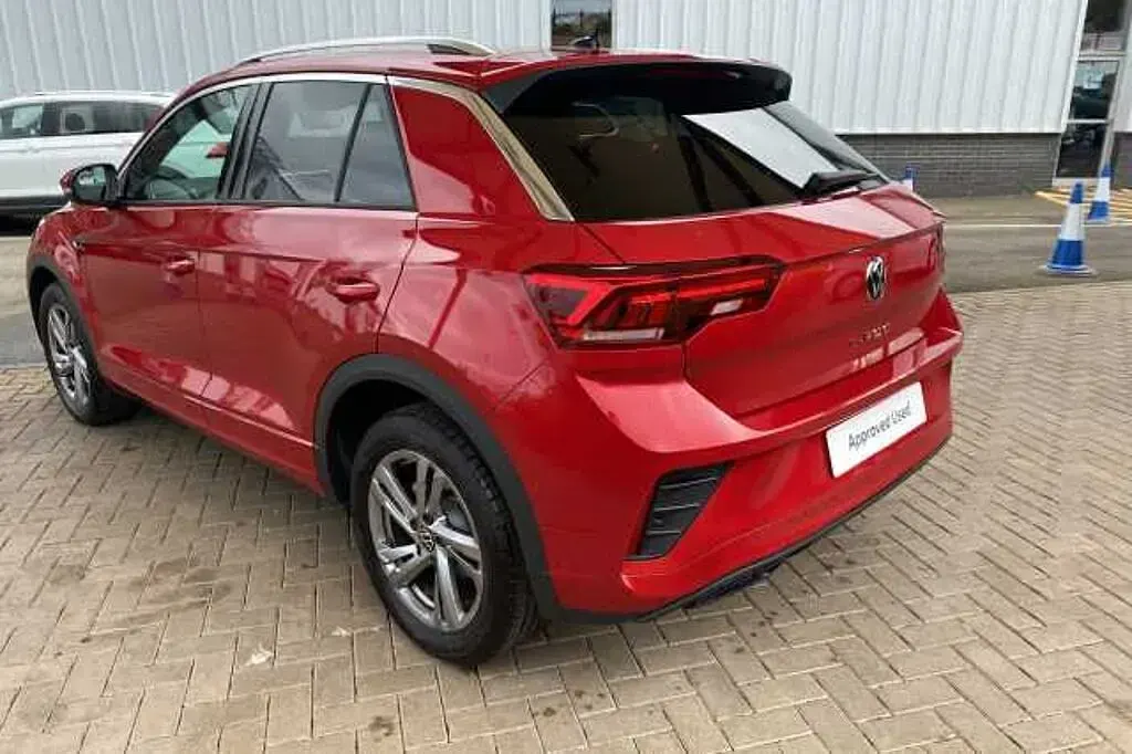 New VW T-Roc R-line 150 HP (110 kW) 2026 Red SUV