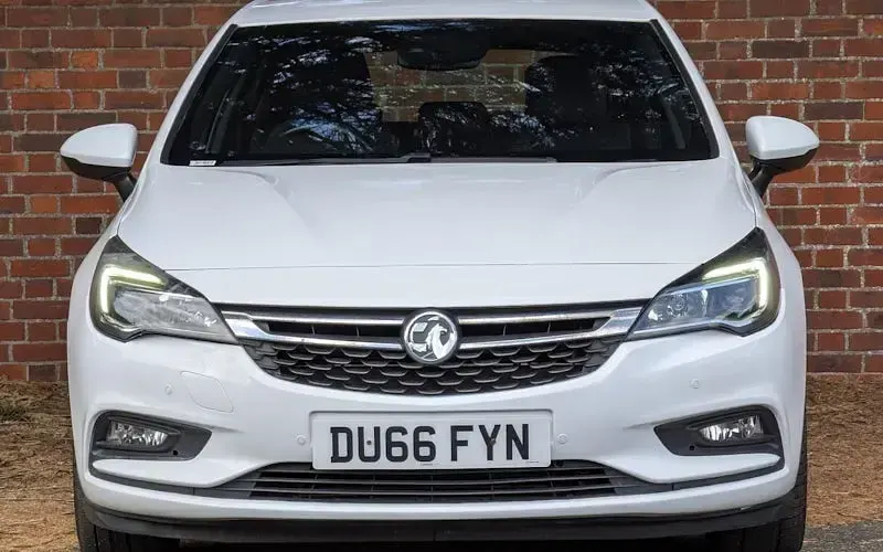 Second-hand Vauxhall Astra SRi 150 CP (110 kW) 2019 Hatchback