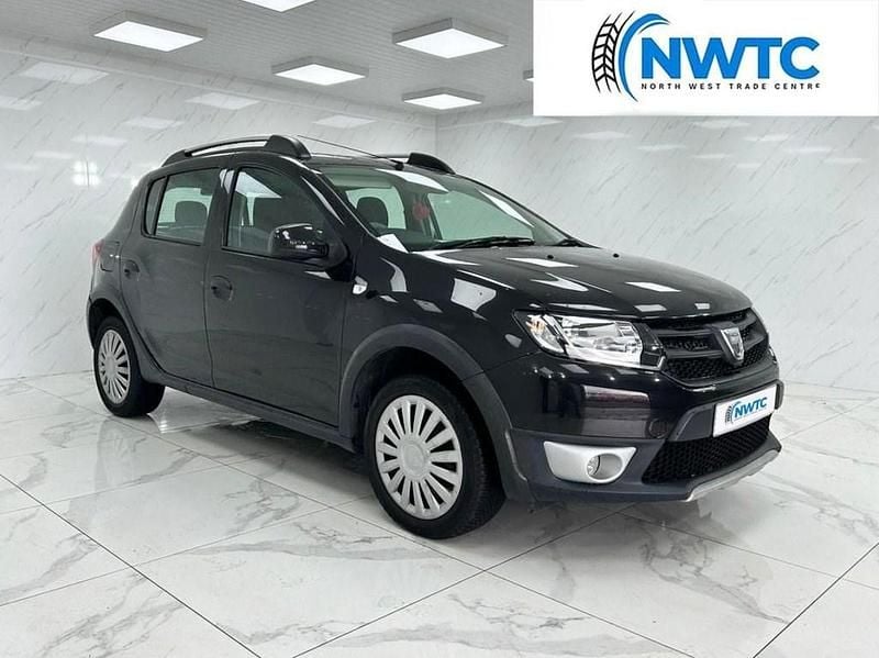 Black Used 2013 Dacia Sandero Ambiance Hatchback | £2,795 (Fair price) - Image 1/4