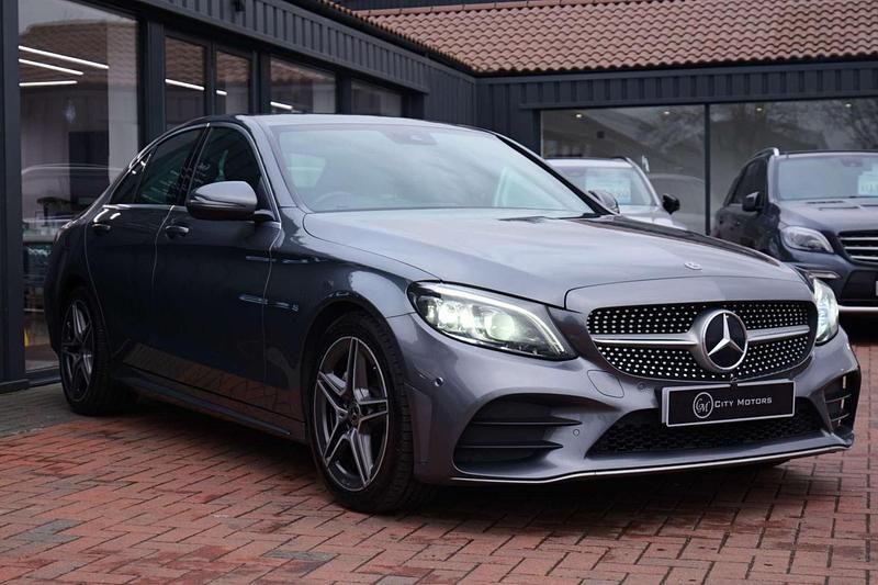 Used Mercedes C220 AMG Line Premium 194 HP (142 kW) 2019 Grey Sedan