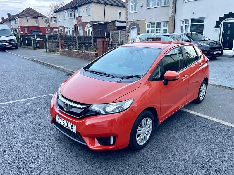 Used Honda Jazz S 2016 Orange Hatchback