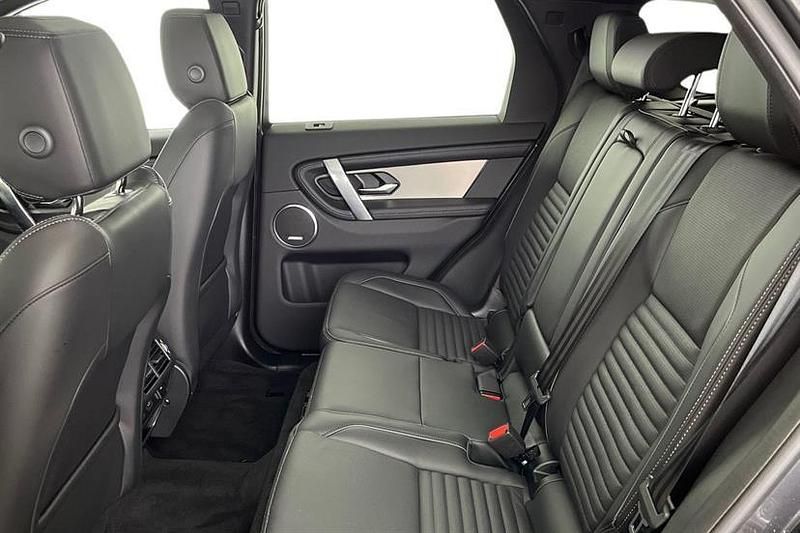 Second-hand Land Rover Discovery Sport SE Dynamic 204 CP (150 kW) 2025 Gri SUV
