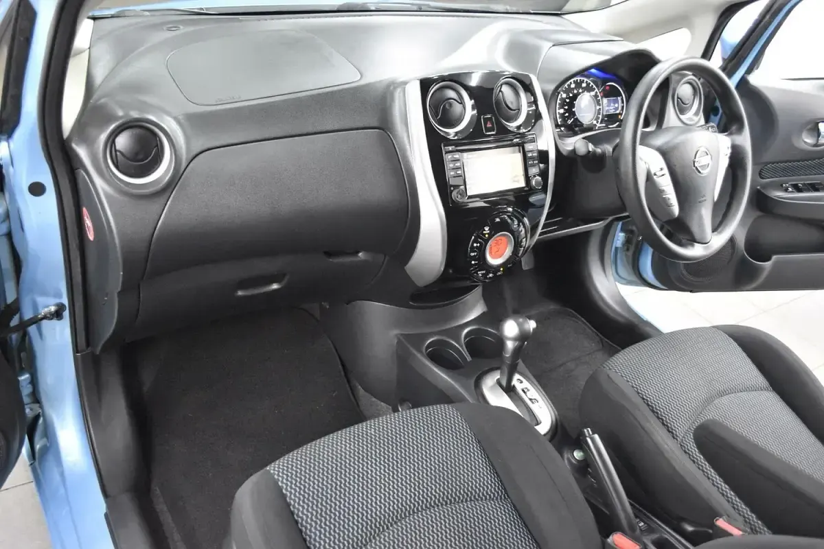 Used Nissan Note Acenta Premium 98 HP (72 kW) 2014 Blue Hatchback