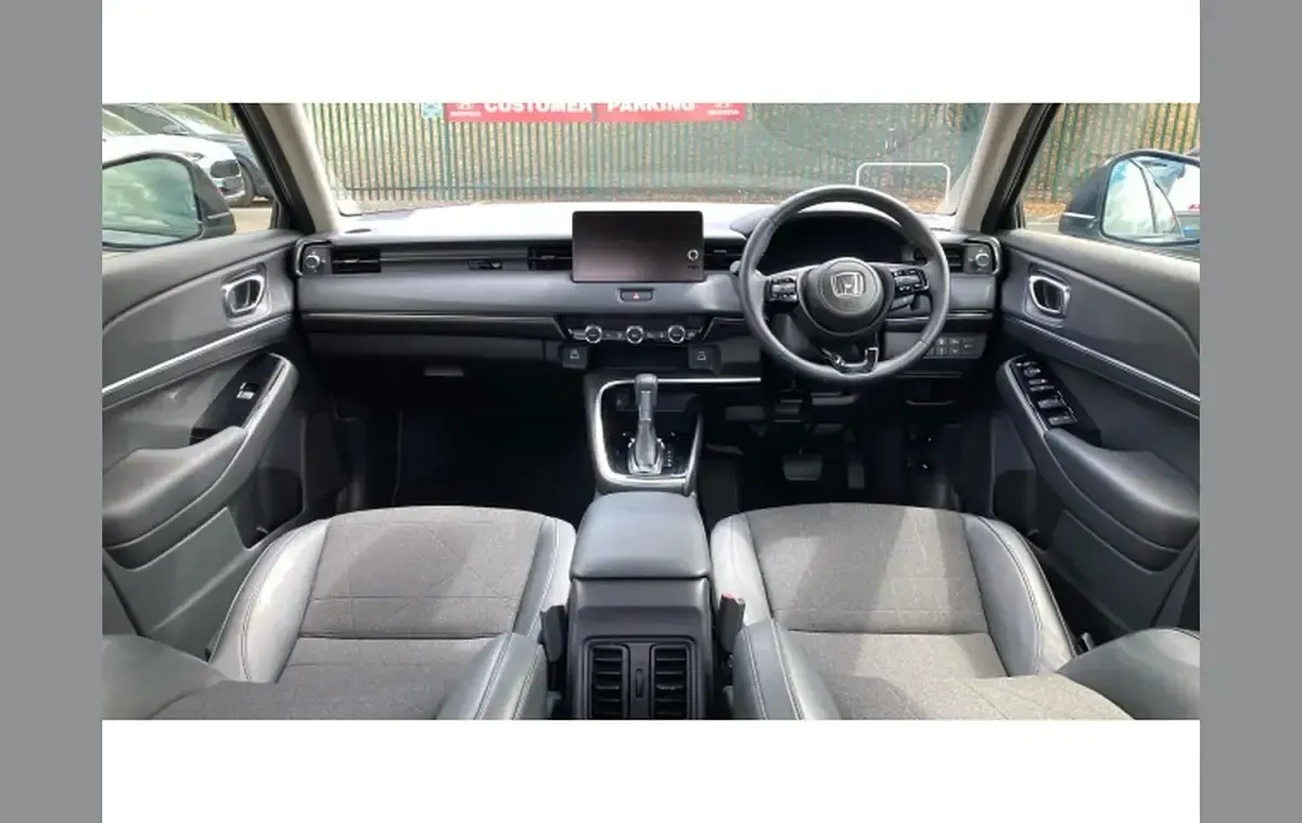 Used Honda HR-V Advance 131 HP (96 kW) 2023 Grey SUV