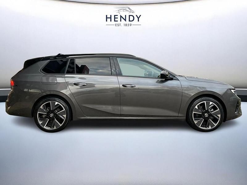 Grey Used 2024 Vauxhall Astra Ultimate Estate | £21,799 (Fair price) - Image 1/4