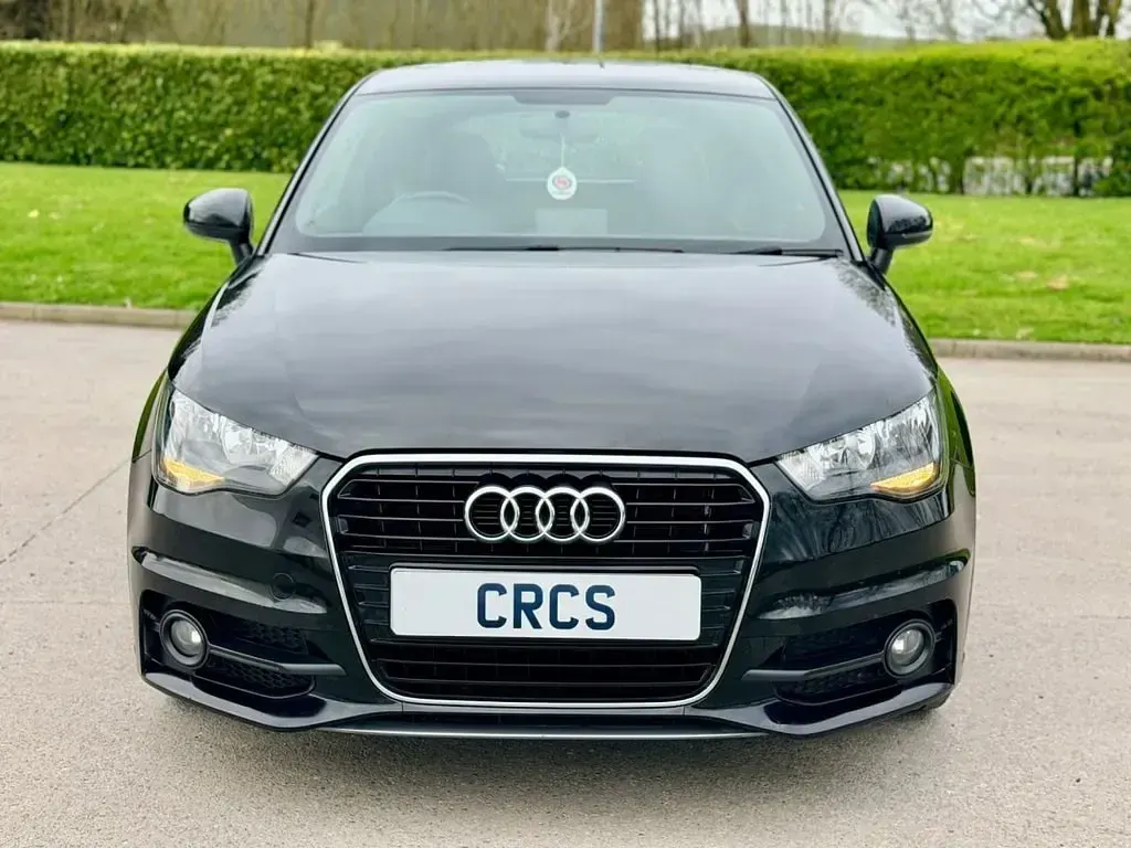 Begagnad Audi A1 S-Line 86 HK (63 kW) 2015 Svart Halvkombi
