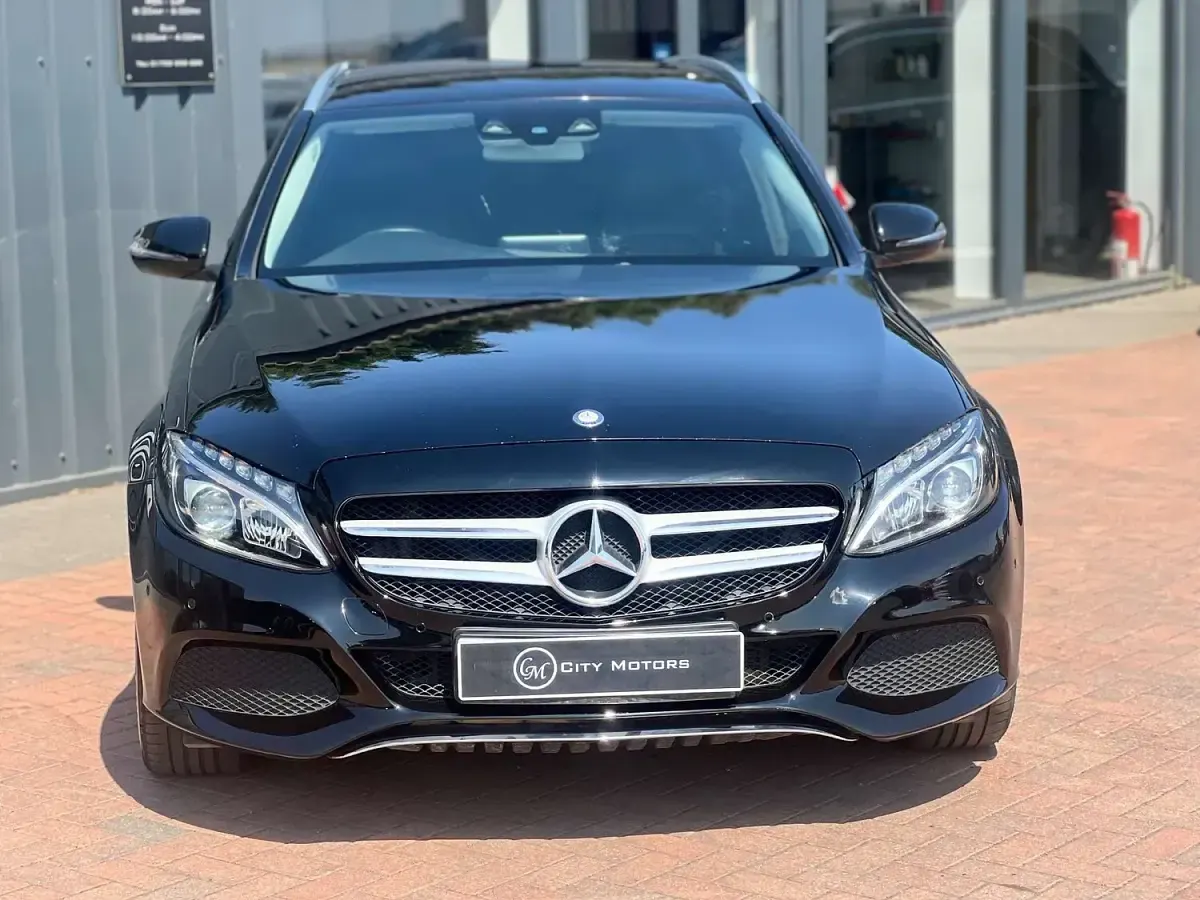 Used Mercedes C350e 2016 Black Estate
