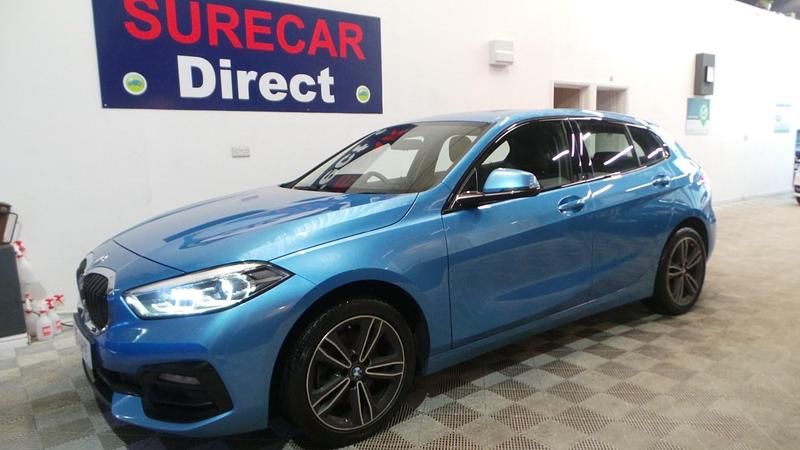 Used BMW 118 Sport Line 2021 Blue Hatchback