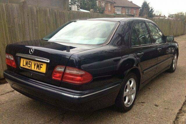 Used Mercedes E240 Elegance 170 HP (125 kW) 2001 Sedan