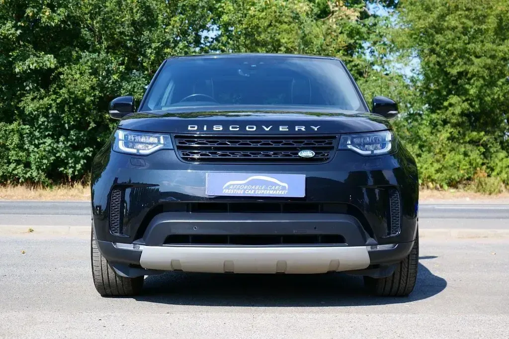 Used Land Rover Discovery HSE 306 HP (225 kW) 2020 Black SUV