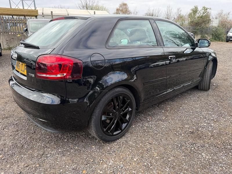 Begagnad Audi A3 Sport 2012 Svart Halvkombi