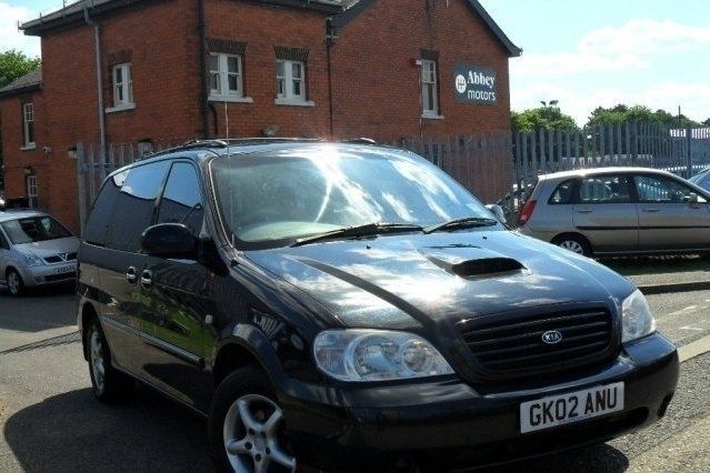 Used 2002 Kia Sedona MPV | £1,575 - Image 1/4