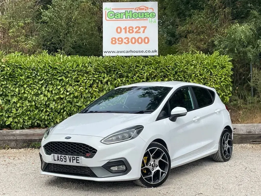 Used Ford Fiesta ST 200 HP (147 kW) 2020 White Hatchback