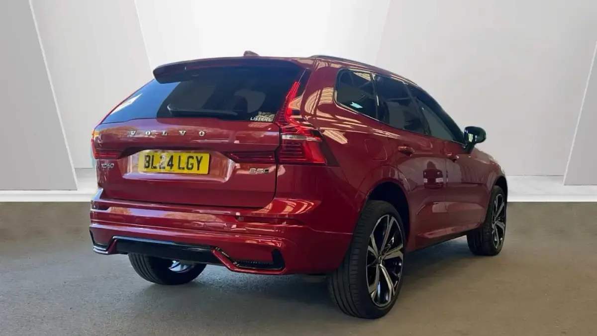 Used Volvo XC60 Ultimate 247 HP (181 kW) 2024 SUV