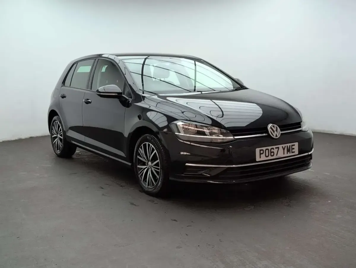 Used VW Golf VII SE 2017 Black Hatchback