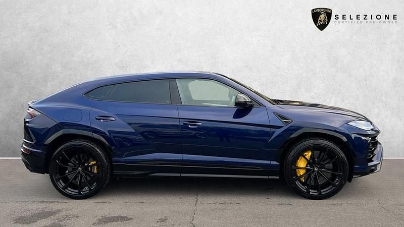 Used Lamborghini Urus 650 HP (478 kW) 2018 Blue SUV