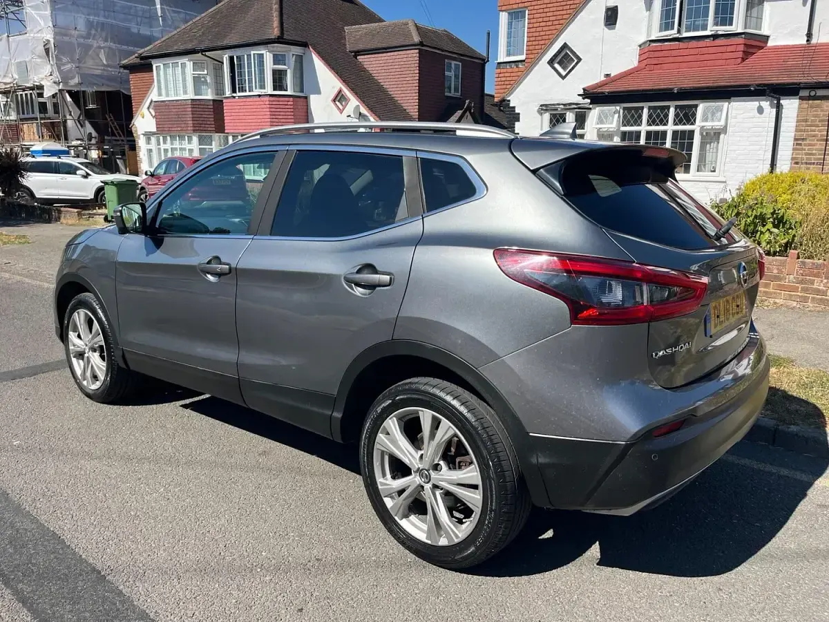 Used Nissan Qashqai N-Connecta 2018 Grey SUV
