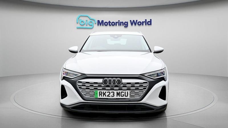 Used Audi Q8 e-tron Sport 300 kW (408 HP) 2023 White SUV