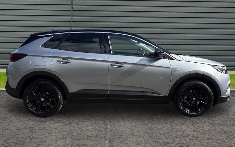 Second-hand Vauxhall Grandland X SRi 131 CP (96 kW) 2021 Gri SUV