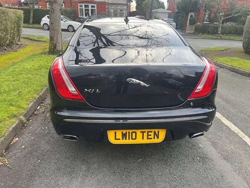 Used Jaguar XJ Premium Luxury 275 HP (202 kW) 2015 Black Sedan