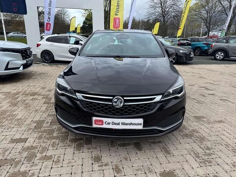 Used Vauxhall Astra SRi 147 HP (108 kW) 2018 Black Hatchback
