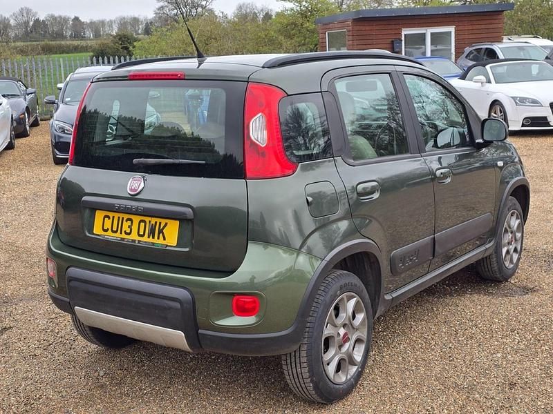 Used Fiat Panda 4x4 75 HP (55 kW) 2013 Green Hatchback