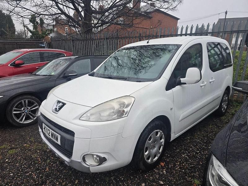 White Used 2012 Peugeot Partner Tepee S MPV | £4,000 (Good price) - Image 1/4