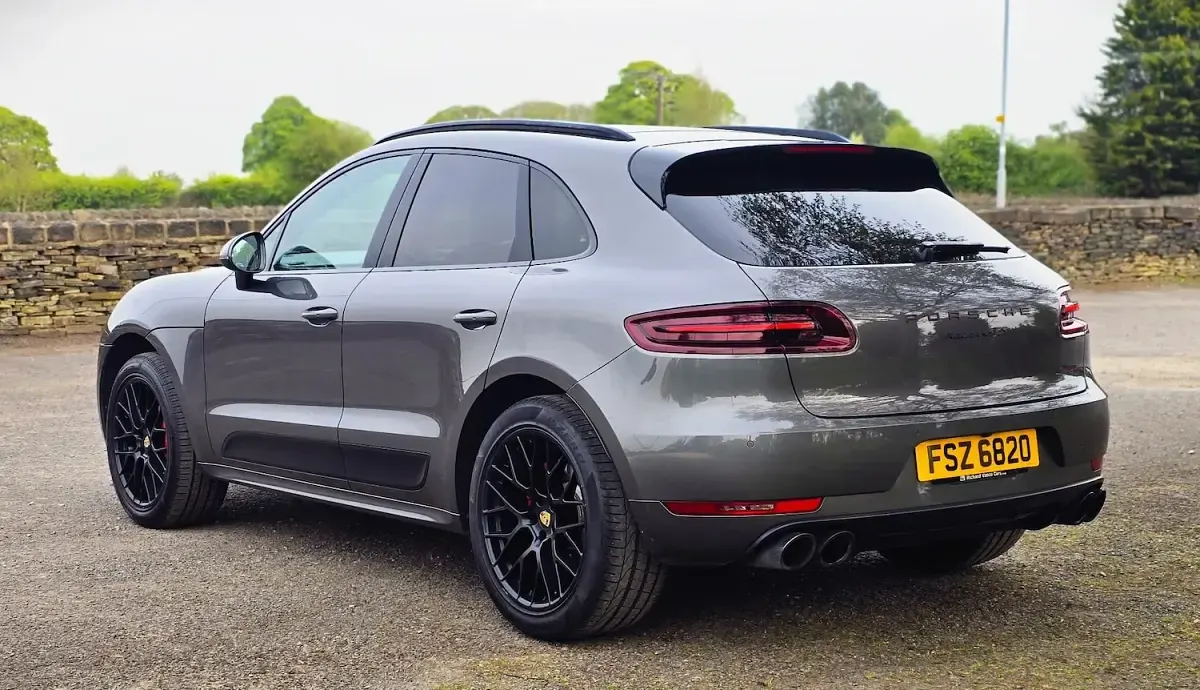 Used Porsche Macan 360 HP (264 kW) 2018 Grey SUV