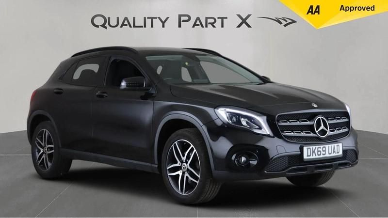Black Used 2019 Mercedes GLA180 Urban SUV | £12,675 (Fair price) - Image 1/4