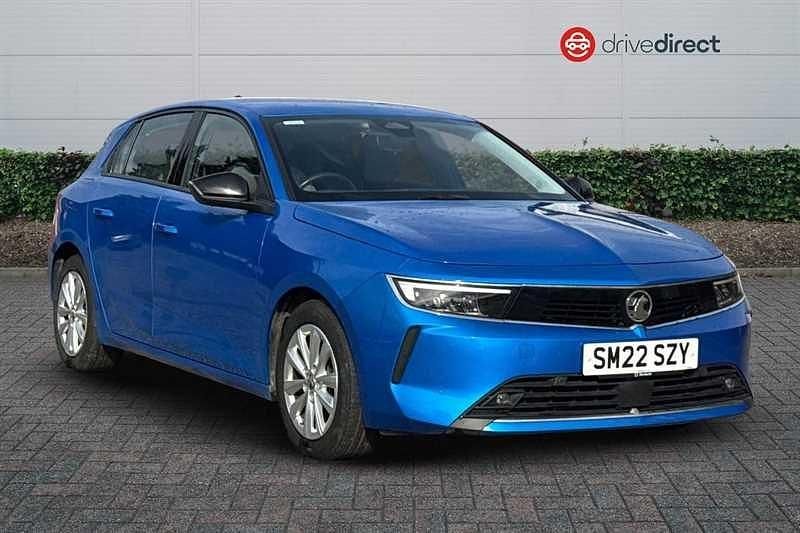 Blue Used 2022 Vauxhall Astra Design Edition Hatchback | £12,753 (Fair price) - Image 1/4