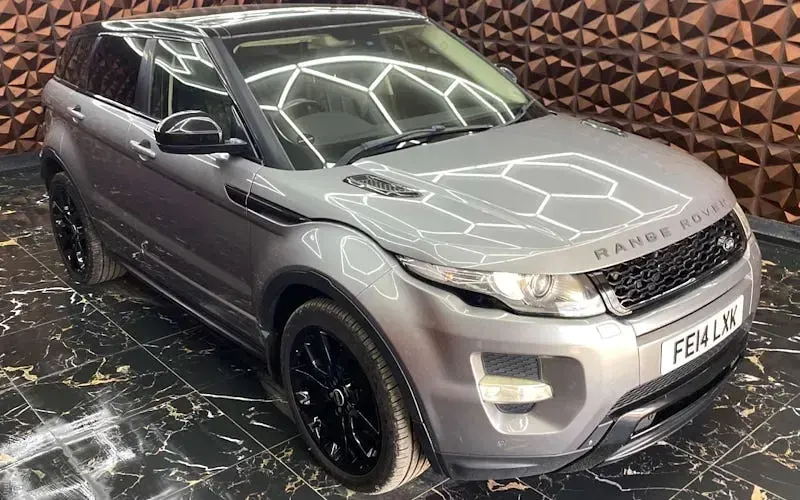 Used Land Rover Range Rover evoque Pure 190 HP (139 kW) 2014 SUV