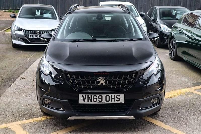 Second-hand Peugeot 2008 GT-line 108 CP (79 kW) 2019 Negru SUV