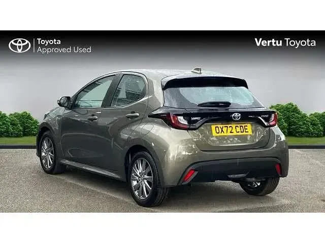 Used Toyota Yaris Hybrid 113 HP (83 kW) 2023 Other Hatchback