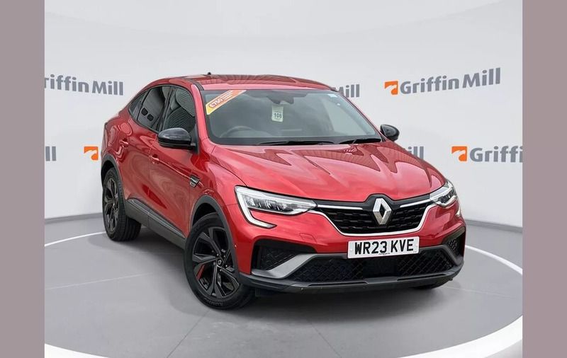 Flame red Used 2023 Renault Arkana R.S. SUV | £19,797 (Fair price) - Image 1/4