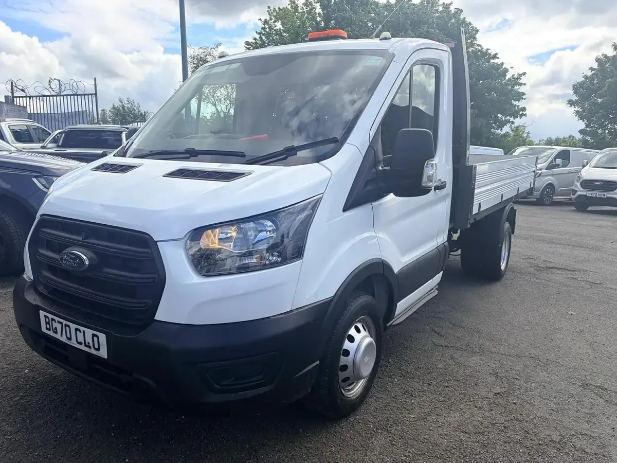 Used Ford Transit 130 HP (95 kW) 2020 White Cabriolet