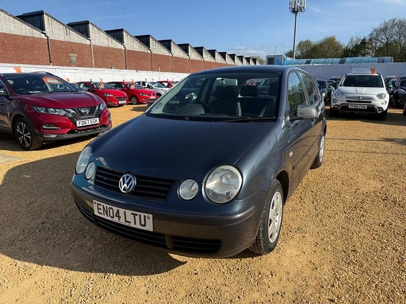 Used VW Polo S 64 HP (47 kW) 2004 Grey Hatchback