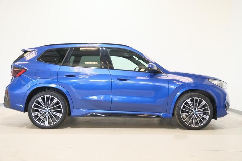 Used BMW iX1 M Sport 150 kW (204 HP) 2024 Blue SUV