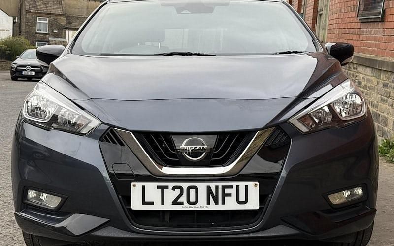 Usado Nissan Micra N-TEC 101 HP (74 kW) 2020 Cinzento Citadino