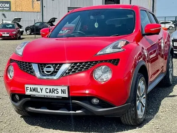 Used Nissan Juke Tekna 110 HP (80 kW) 2017 Red SUV