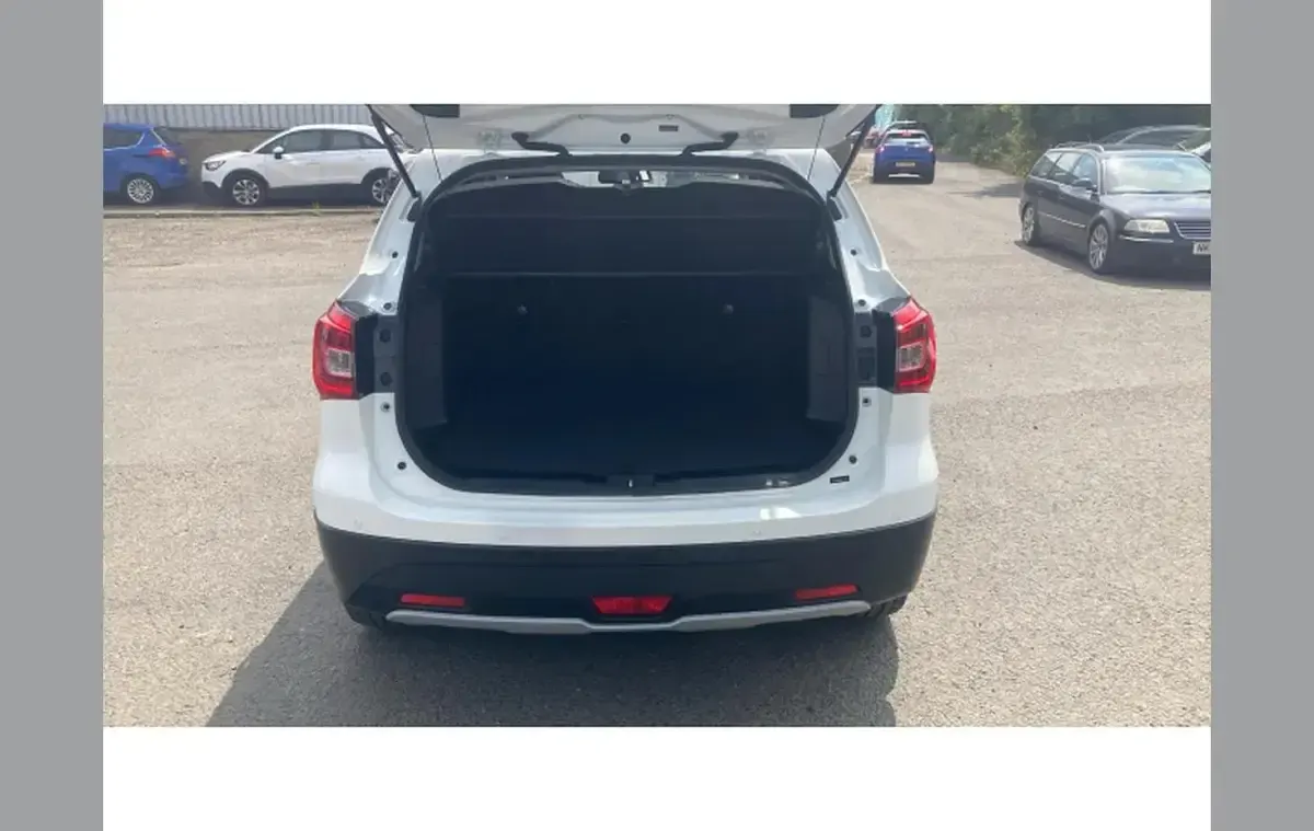 Used Suzuki SX4 S-Cross SZ5 138 HP (101 kW) 2020 White SUV