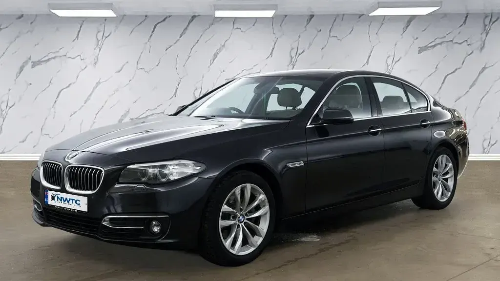 Used BMW 520 Luxury Line 2015 Grey Sedan