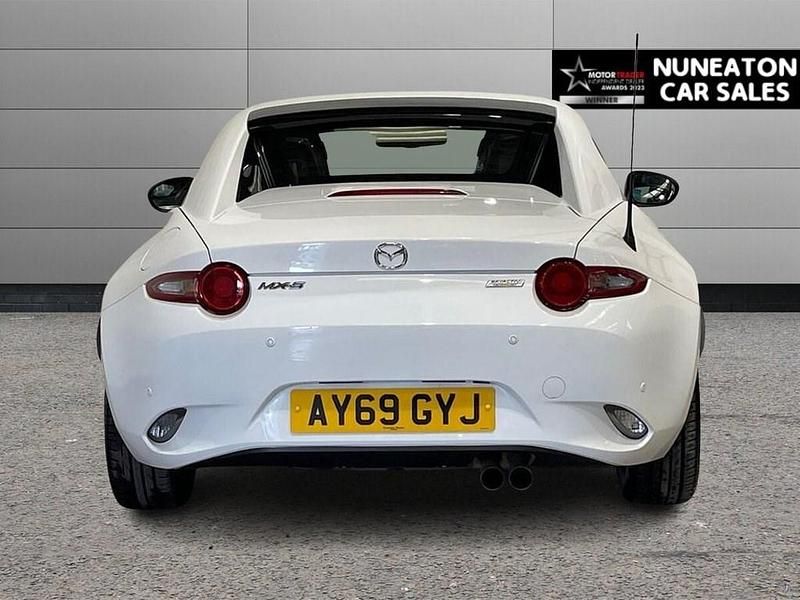 Begagnad Mazda MX5 Inclusive 184 HK (135 kW) 2019 Vit Cab