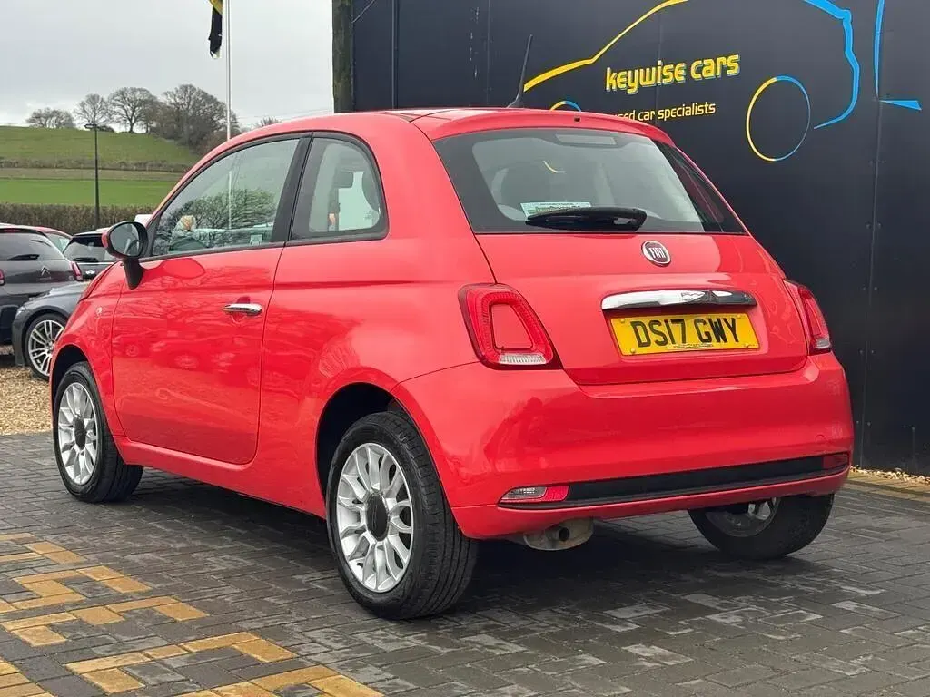 Used Fiat 500 Pop Star 69 HP (50 kW) 2017 Pink Hatchback