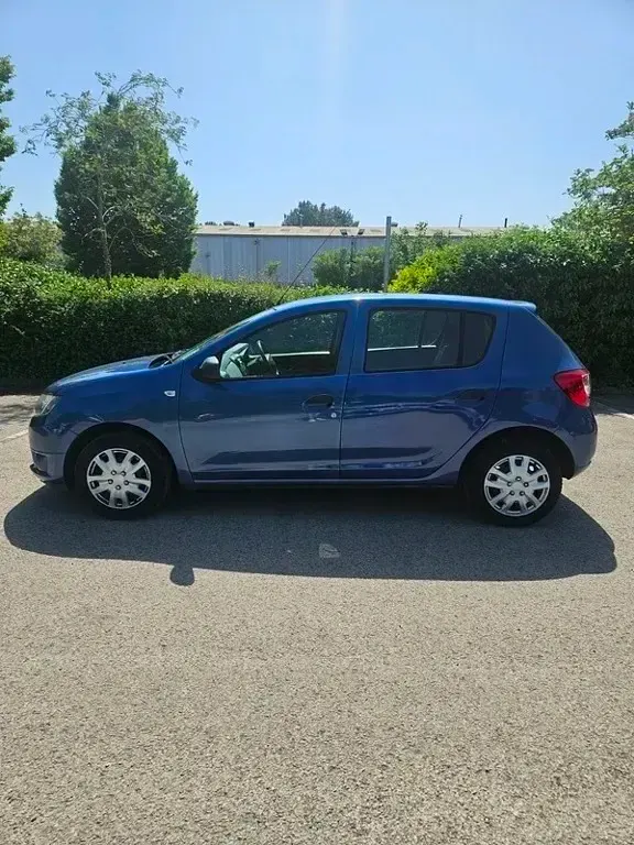 Used Dacia Sandero Ambiance 2013 Blue Hatchback