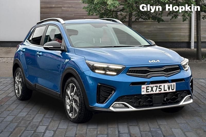 Blue New 2025 Kia Stonic GT-Line S SUV | £21,320 (Fair price) - Image 1/4